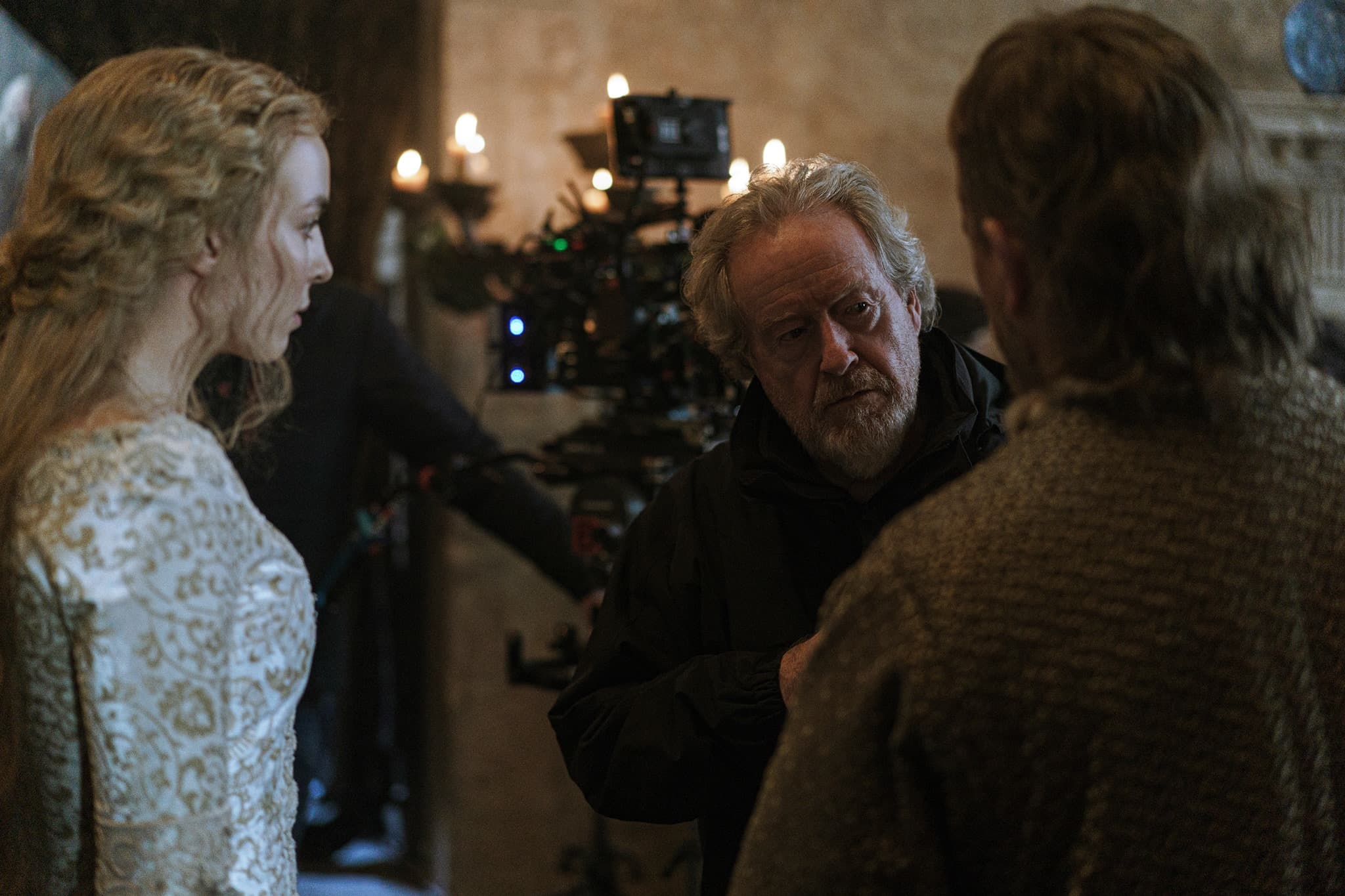 Ridley Scott sur le tournage du Dernier Duel / 20th Century Studios
